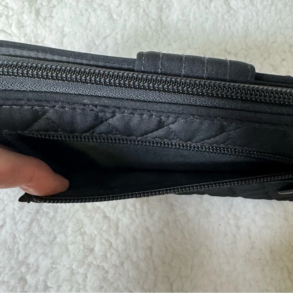 Vera Bradley Black‎ Quilted Zip Wallet Turn Lock Organizer